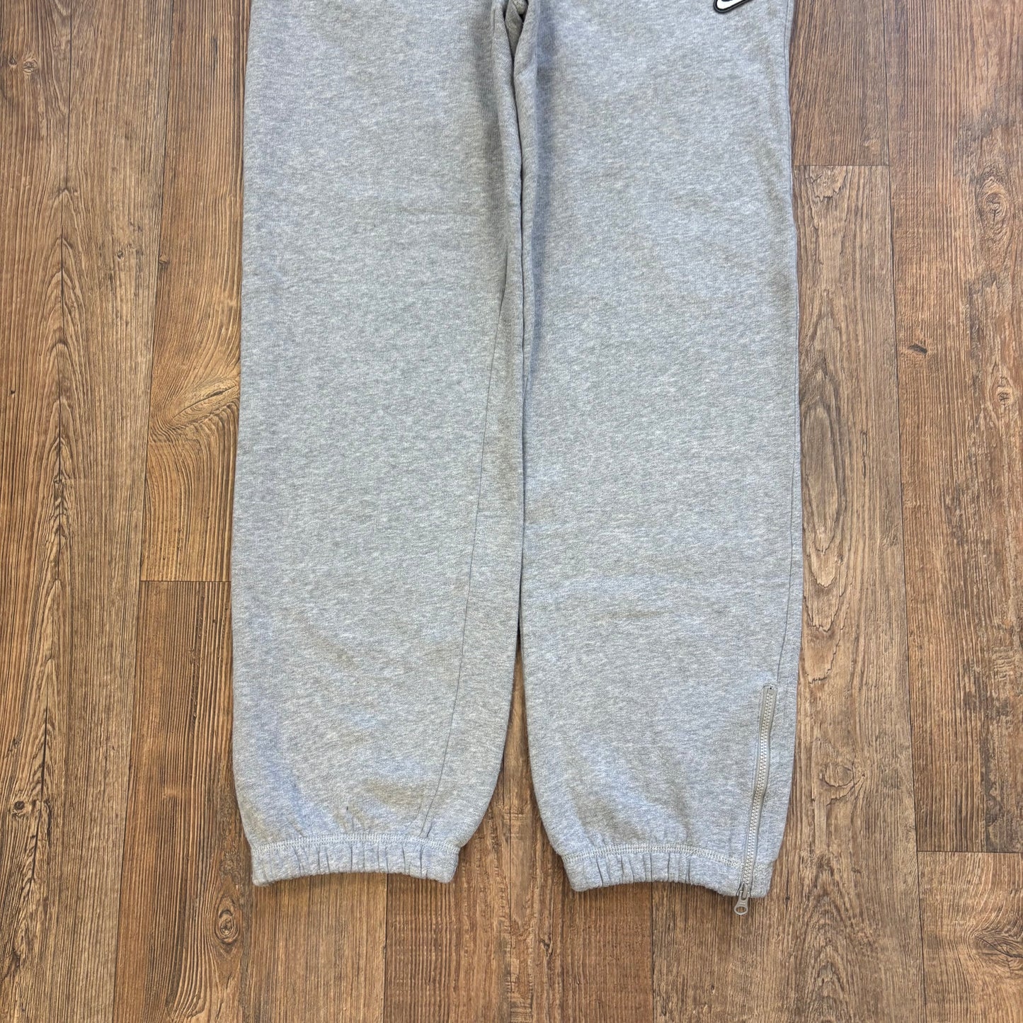 Vintage Nike 3D logo joggers grey (S)