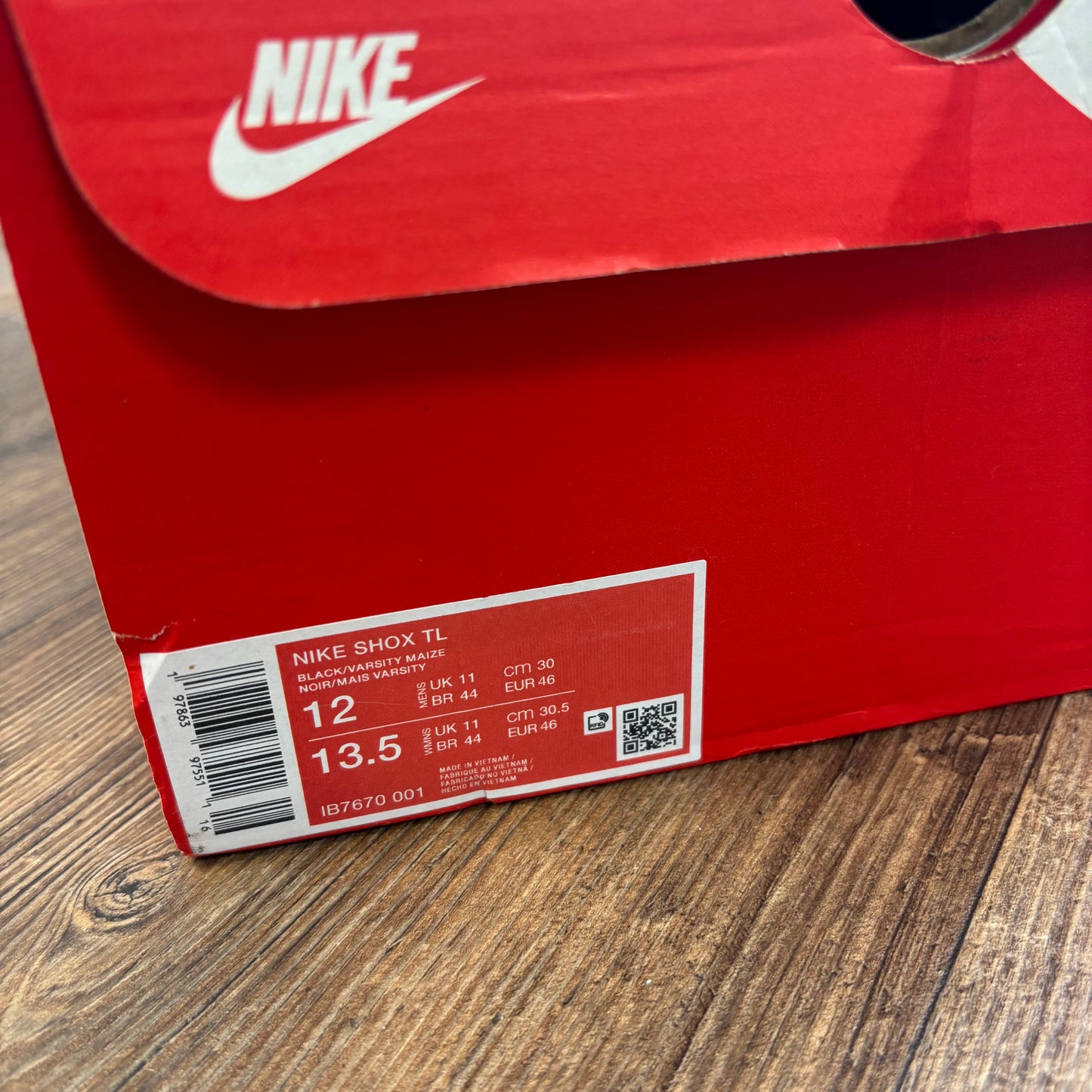 Nike air max shox TL ( Hyper blue ) size (UK 11)