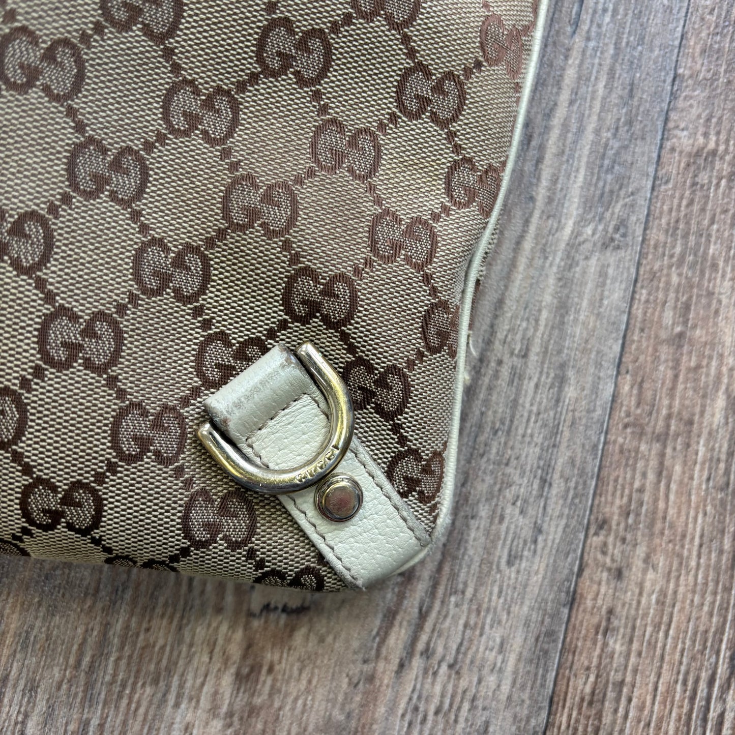 Vintage Gucci GG canvas shoulder bag bag 131326 (M)