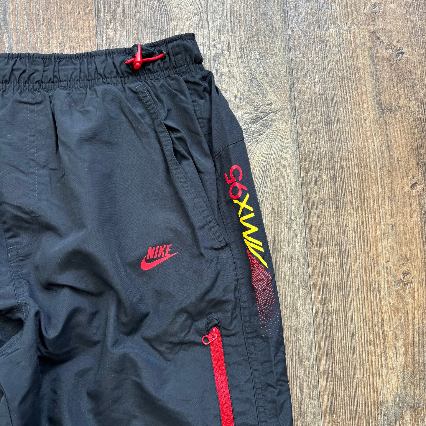 Nike vintage air max 95 track pants