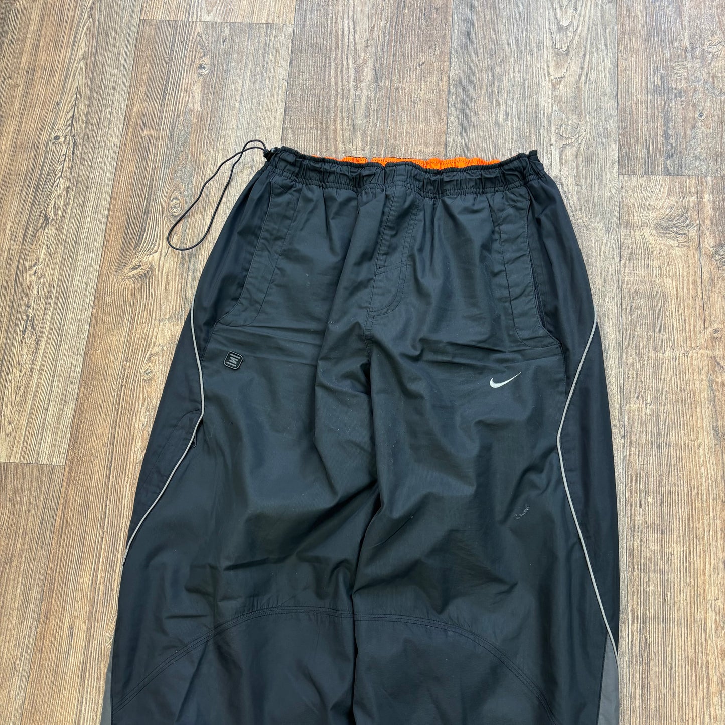 Nike airmax shox tracksuit bottoms black (M)