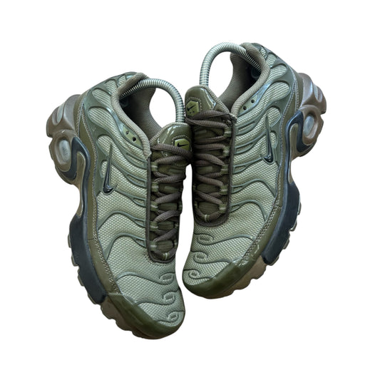 Nike air max plus Tn ( khakis ) 2017 (UK 4.5)