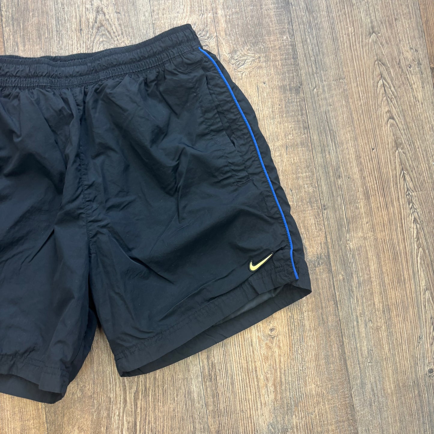 Nike air max plus Tn badge shorts size (M)