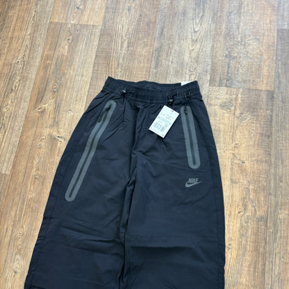 Nike tech fleece open leg tracksuit bottoms (XS)
