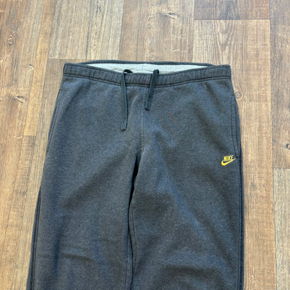 Vintage Nike club grey tag joggers early 00s size (S)