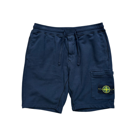 Stone island jogger shorts navy with badge (M)