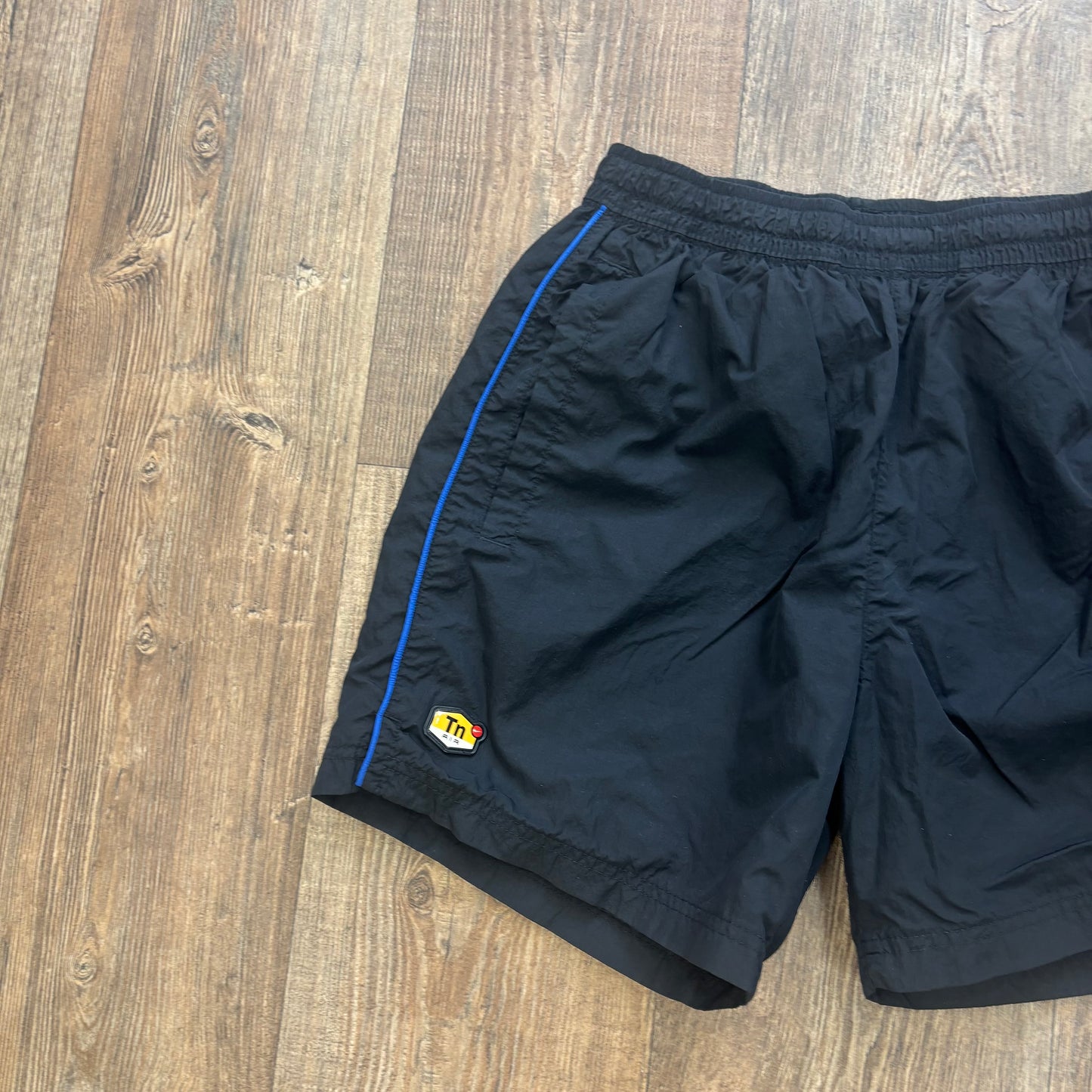 Nike air max plus Tn badge shorts size (M)